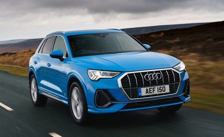 2019 Audi Q3 35 TFSI (UK-Spec) Front Wallpapers 450x275 (42)