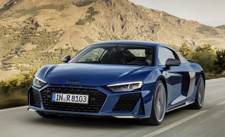 2019 Audi R8 Coupe (Color: Ascari Blue Metallic) Front Three-Quarter Wallpapers 450x275 (4)