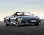 2019 Audi R8 Spyder (Color: Kemora Gray Metallic) Front Three-Quarter Wallpapers 150x120