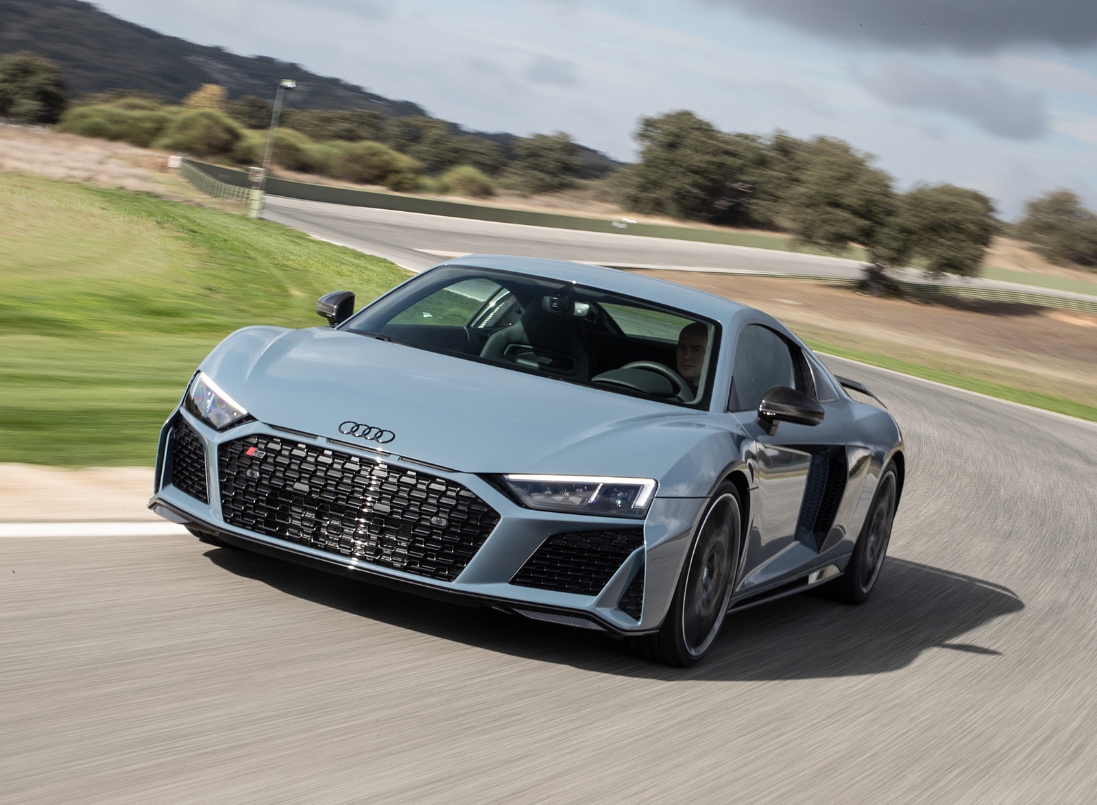 2019 Audi R8 V10 Coupe (Color: Kemora Gray Metallic) Front Wallpapers #12 of 59