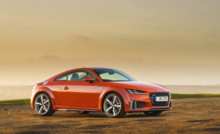 2019 Audi TT Coupe (UK-Spec) Front Three-Quarter Wallpapers 450x275 (25)