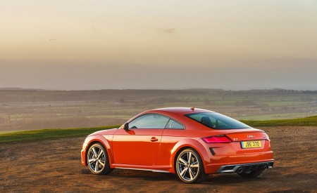 2019 Audi TT Coupe (UK-Spec) Rear Three-Quarter Wallpapers 450x275 (29)