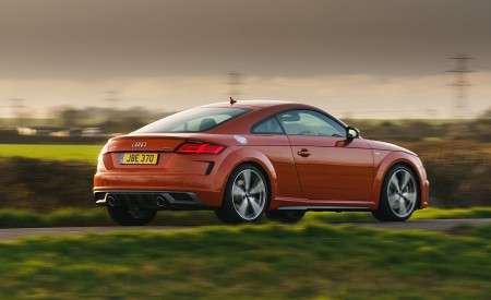 2019 Audi TT Coupe (UK-Spec) Rear Three-Quarter Wallpapers 450x275 (22)