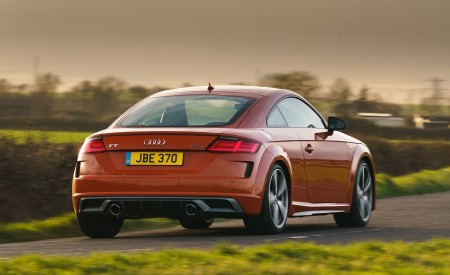 2019 Audi TT Coupe (UK-Spec) Rear Three-Quarter Wallpapers 450x275 (6)