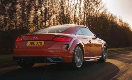 2019 Audi TT Coupe (UK-Spec) Rear Three-Quarter Wallpapers 450x275 (15)