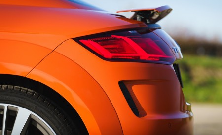 2019 Audi TT Coupe (UK-Spec) Spoiler Wallpapers 450x275 (37)