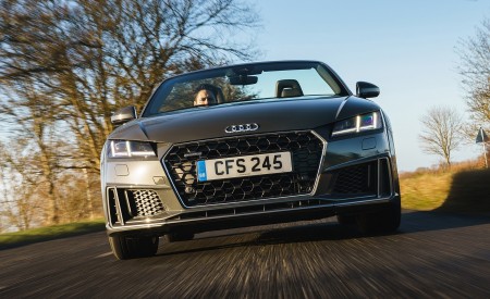 2019 Audi TT Roadster (UK-Spec) Front Wallpapers 450x275 (73)