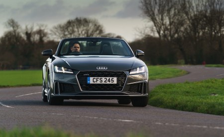 2019 Audi TT Roadster (UK-Spec) Front Wallpapers 450x275 (64)