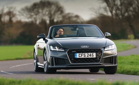 2019 Audi TT Roadster (UK-Spec) Front Wallpapers 450x275 (59)
