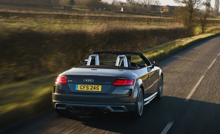 2019 Audi TT Roadster (UK-Spec) Rear Wallpapers 450x275 (88)