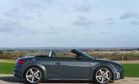 2019 Audi TT Roadster (UK-Spec) Side Wallpapers 450x275 (90)
