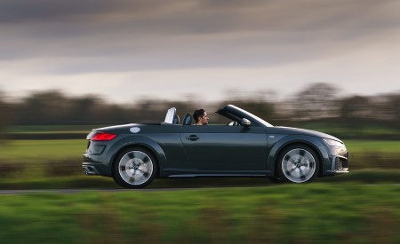 2019 Audi TT Roadster (UK-Spec) Side Wallpapers 450x275 (80)