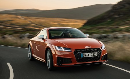 2019 Audi TTS Coupe (Color: Pulse Orange) Front Three-Quarter Wallpapers 450x275 (8)