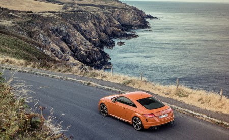 2019 Audi TTS Coupe (Color: Pulse Orange) Rear Three-Quarter Wallpapers 450x275 (14)
