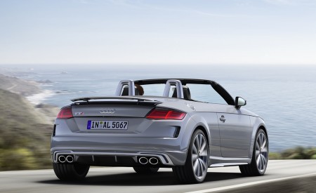2019 Audi TTS Roadster (Color: Nardo Gray) Rear Three-Quarter Wallpapers 450x275 (28)