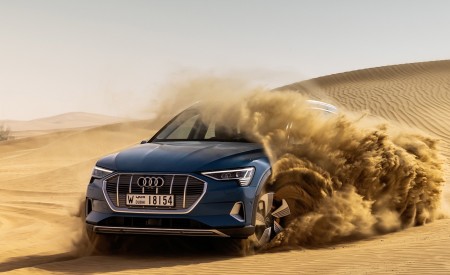 2019 Audi e-tron (Color: Antigua Blue) Front Three-Quarter Wallpapers 450x275 (79)