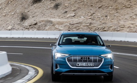 2019 Audi e-tron (Color: Antigua Blue) Front Wallpapers 450x275 (57)