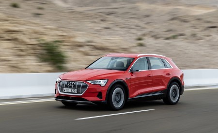 2019 Audi e-tron (Color: Catalunya Red) Front Three-Quarter Wallpapers 450x275 (3)