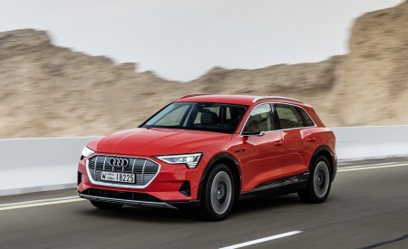 2019 Audi e-tron (Color: Catalunya Red) Front Three-Quarter Wallpapers 450x275 (17)