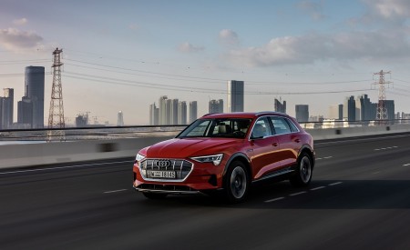 2019 Audi e-tron (Color: Catalunya Red) Front Three-Quarter Wallpapers 450x275 (28)