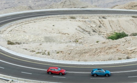 2019 Audi e-tron (Color: Catalunya Red) and Audi e-tron (Color: Antigua Blue) Side Wallpapers 450x275 (14)