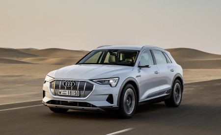 2019 Audi e-tron (Color: Glacier White) Front Three-Quarter Wallpapers 450x275 (197)