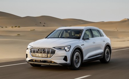 2019 Audi e-tron (Color: Glacier White) Front Three-Quarter Wallpapers 450x275 (207)