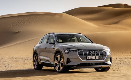 2019 Audi e-tron (Color: Siam Beige) Front Three-Quarter Wallpapers 450x275 (158)