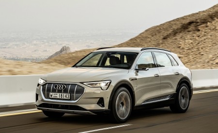 2019 Audi e-tron (Color: Siam Beige) Front Three-Quarter Wallpapers 450x275 (150)
