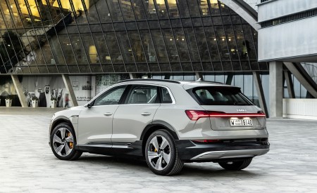 2019 Audi e-tron (Color: Siam Beige) Rear Three-Quarter Wallpapers 450x275 (183)