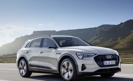 2019 Audi e-tron Electric SUV (Color: Siam Beige) Front Three-Quarter Wallpapers 450x275 (130)