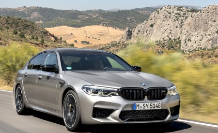 2019 BMW M5 Competition Front Three-Quarter Wallpapers 450x275 (44)
