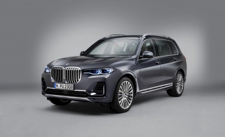 2019 BMW X7 Front Three-Quarter Wallpapers 450x275 (29)