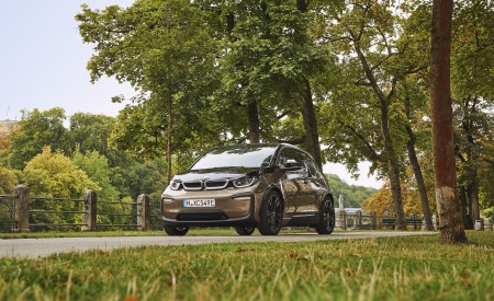 2019 BMW i3 120Ah Front Three-Quarter Wallpapers 450x275 (20)
