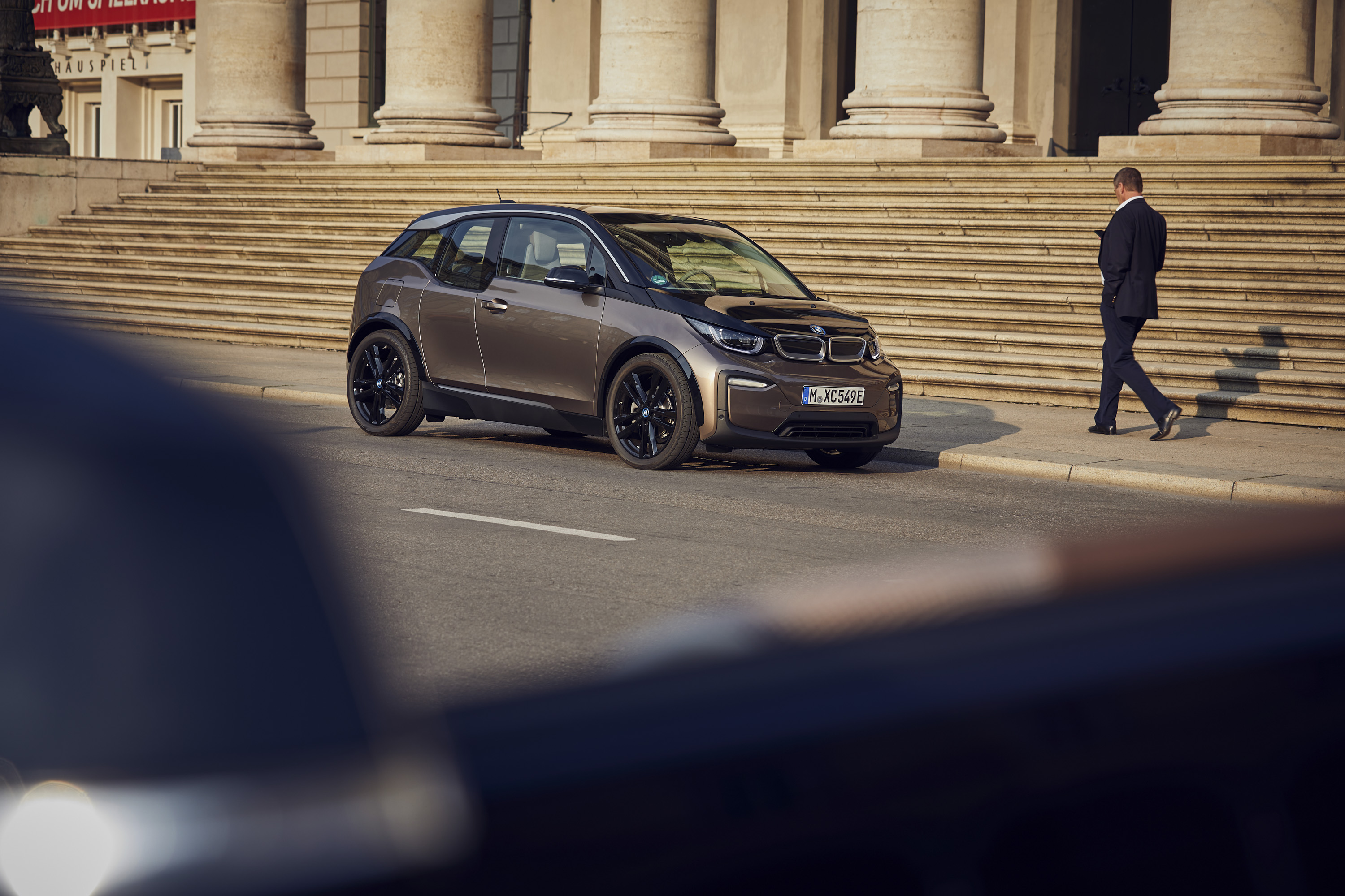 2019 BMW i3 120Ah Front Wallpapers #8 of 54