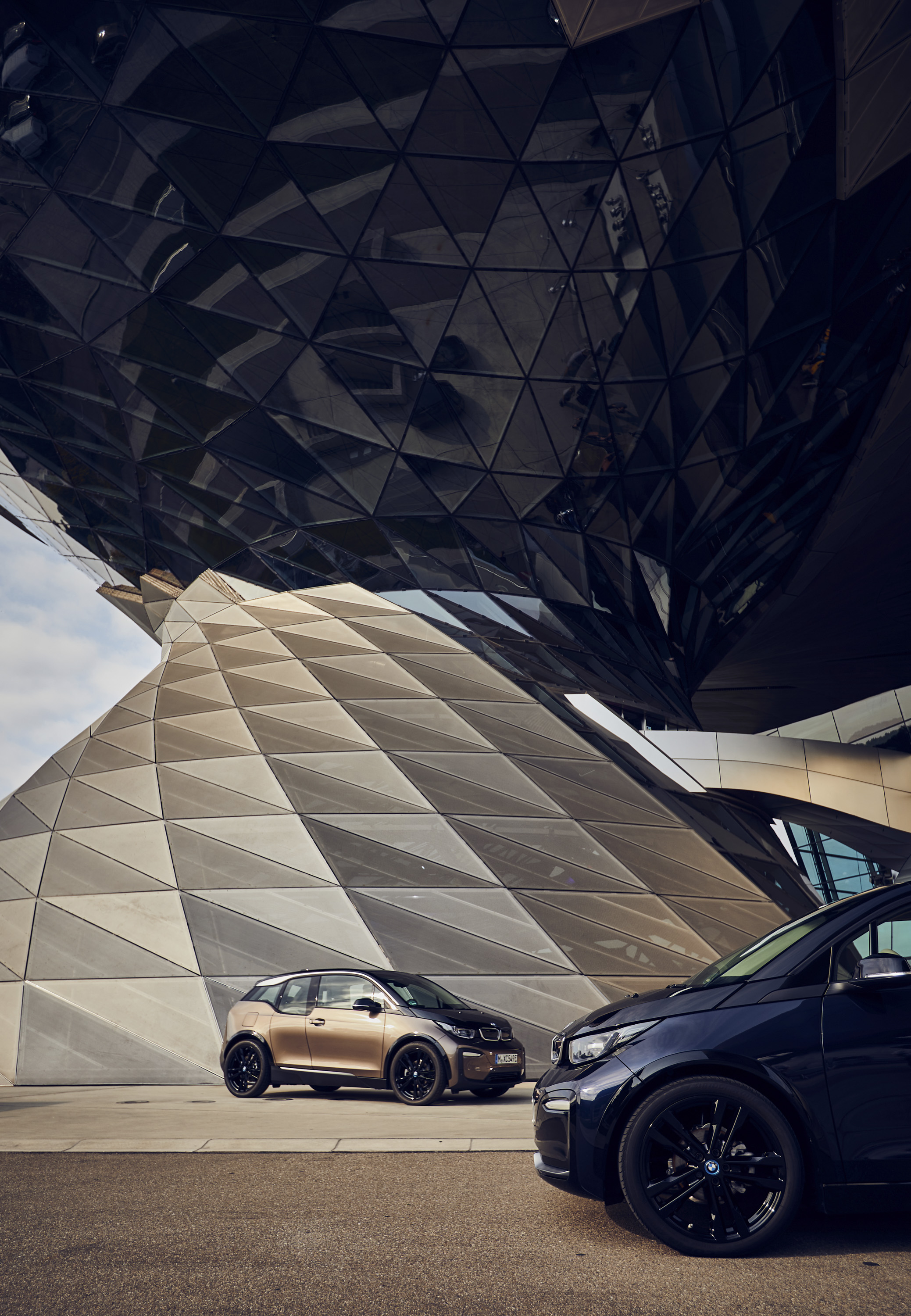 2019 BMW i3 120Ah Side Wallpapers #33 of 54