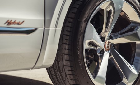 2019 Bentley Bentayga Plug-in Hybrid Wheel Wallpapers 450x275 (47)