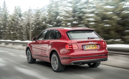 2019 Bentley Bentayga V8 Rear Three-Quarter Wallpapers 450x275 (13)