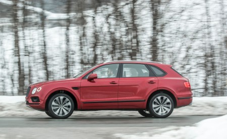 2019 Bentley Bentayga V8 Side Wallpapers 450x275 (27)