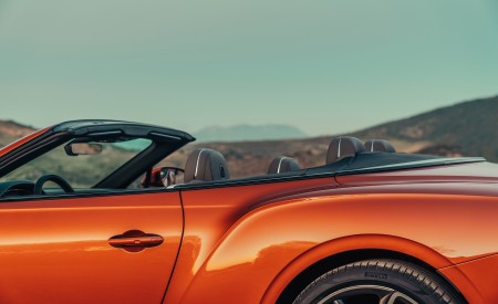 2019 Bentley Continental GT Convertible (Color: Orange Flame) Detail Wallpapers 450x275 (24)