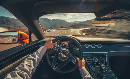 2019 Bentley Continental GT Convertible (Color: Orange Flame) Interior Wallpapers 450x275 (33)