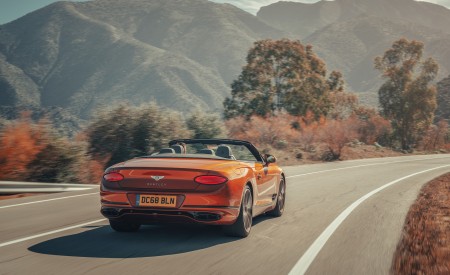 2019 Bentley Continental GT Convertible (Color: Orange Flame) Rear Three-Quarter Wallpapers 450x275 (6)