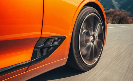 2019 Bentley Continental GT Convertible (Color: Orange Flame) Side Vent Wallpapers 450x275 (20)