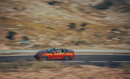 2019 Bentley Continental GT Convertible (Color: Orange Flame) Top Wallpapers 450x275 (15)
