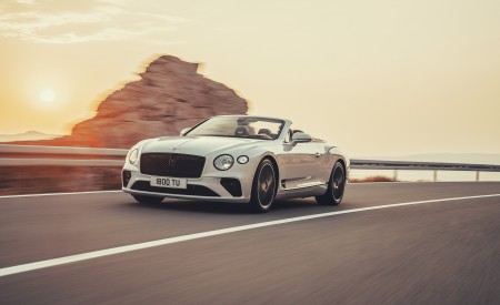 2019 Bentley Continental GT Convertible Front Three-Quarter Wallpapers 450x275 (63)