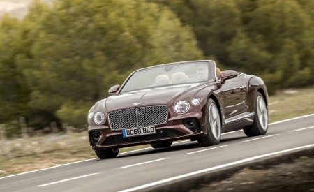 2019 Bentley Continental GT Convertible Front Three-Quarter Wallpapers 450x275 (50)