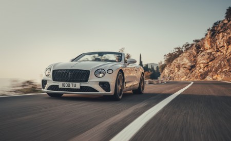 2019 Bentley Continental GT Convertible Front Wallpapers 450x275 (66)