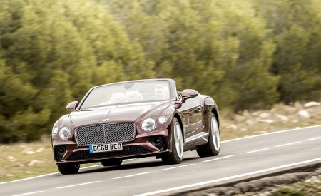 2019 Bentley Continental GT Convertible Front Wallpapers 450x275 (44)
