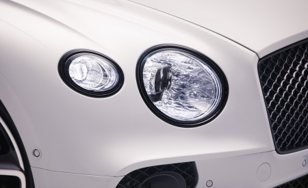 2019 Bentley Continental GT Convertible Headlight Wallpapers 450x275 (83)