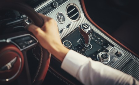 2019 Bentley Continental GT Convertible Interior Steering Wheel Wallpapers 450x275 (90)